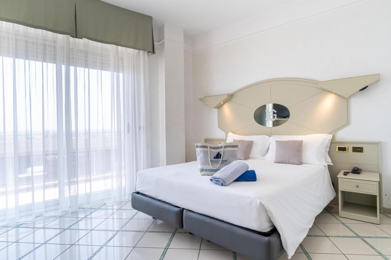 Hotel Gambrinus - Valentini Family Village เบลลาเรีย-อีเจอา มารีนา ภายนอก รูปภาพ